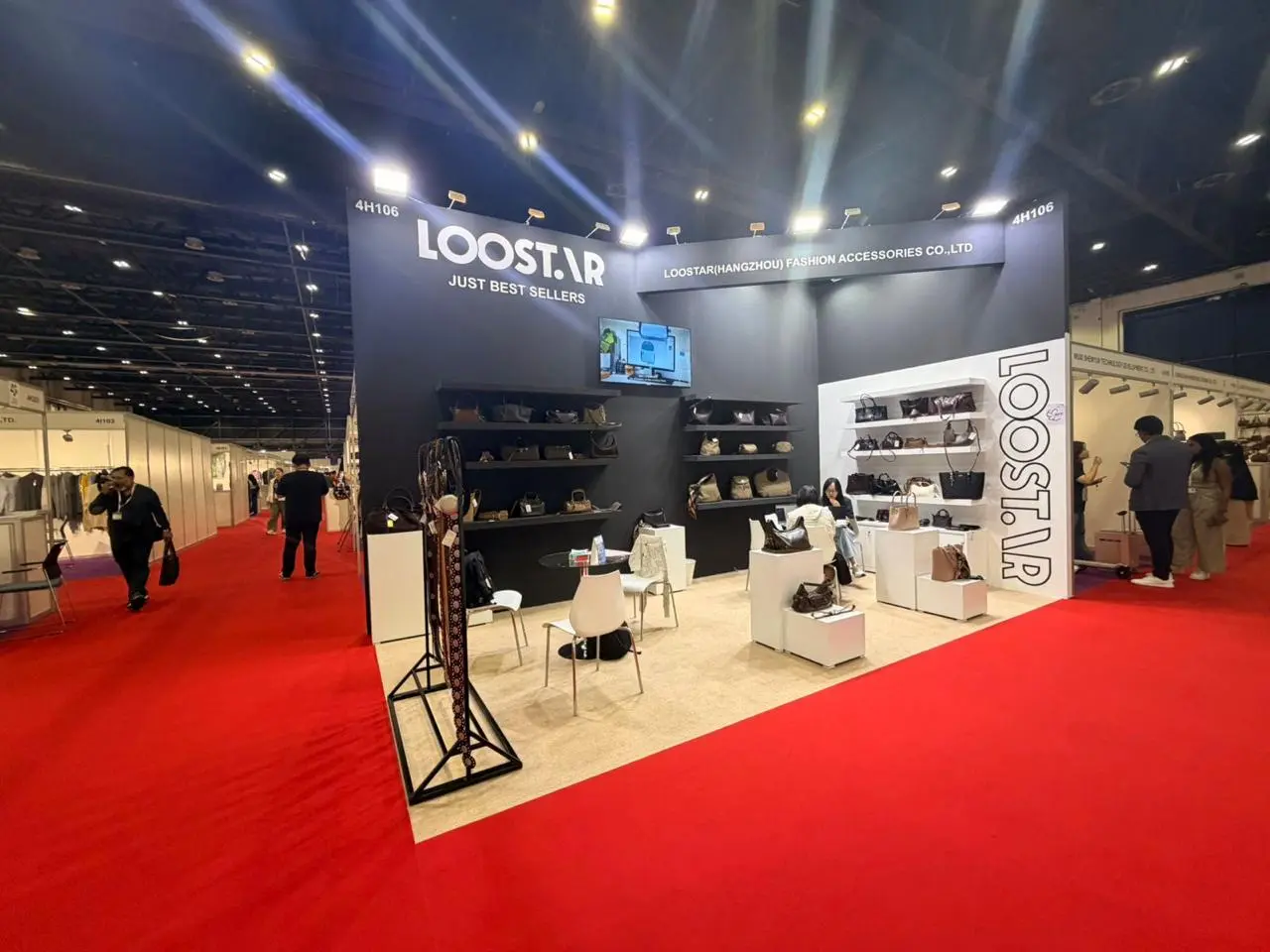 WhatsApp Image 2025-12-26 at 16.04.54